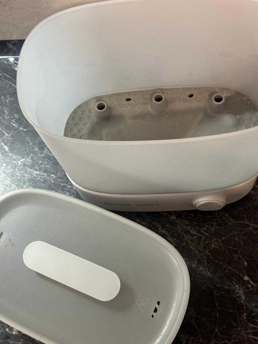 Sterilizator Philips pentru Biberoane si Suzete