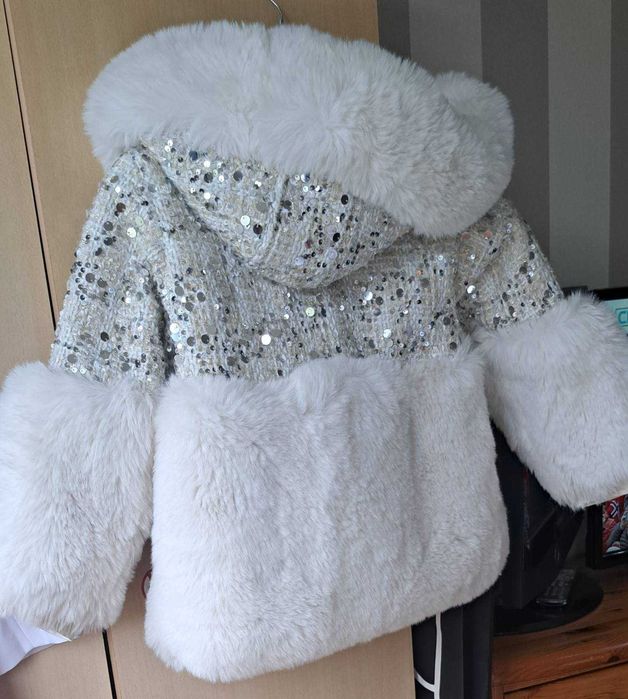 Детско пухкаво палто 8 г