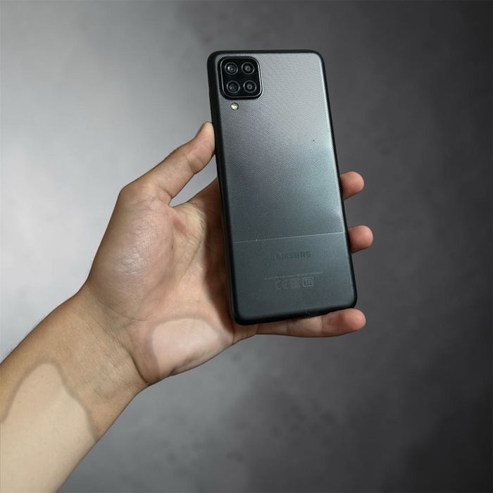 Samsung Galaxy A12