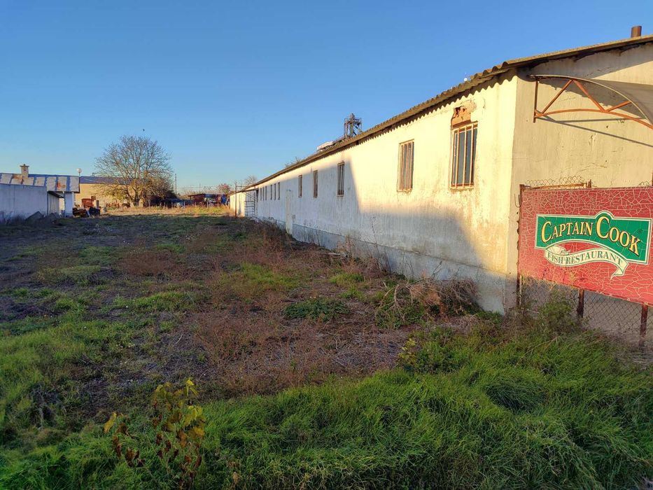 Продава се Промишлена сграда в с. Плачидол, Област Добрич - 1080 кв.м за 213 €/кв.м - Снимка #2