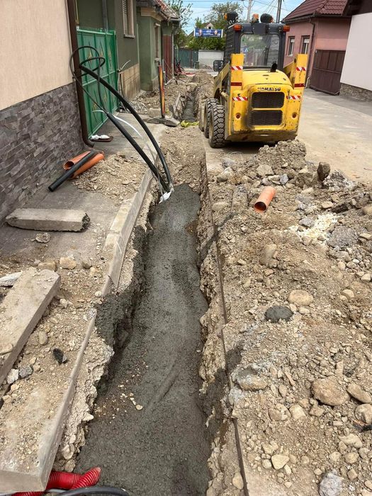 Închiriere miniescavator și bobcat