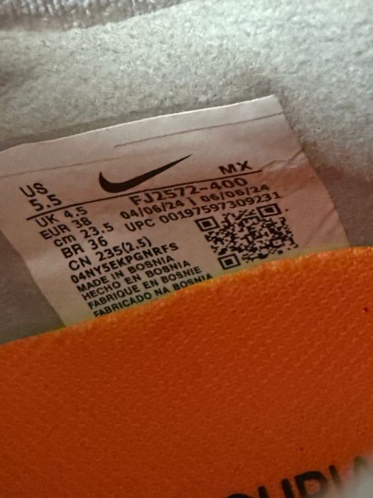 Футбольные бутсы!