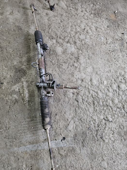 Caseta directie Ford Focus 1, cod intern: 3S413A500AB ; 34011767 LH