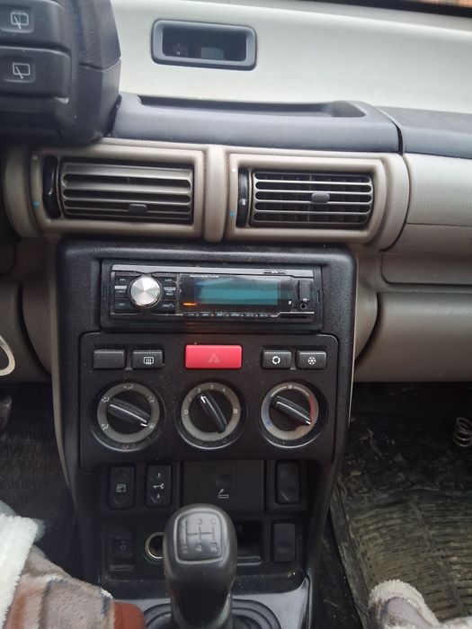 Land Rover Freelander 1 –  4×4, Manual 
Vând Land