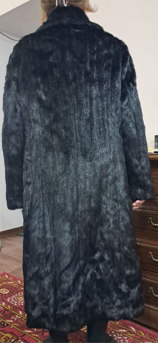 Шуба из искусственного меха