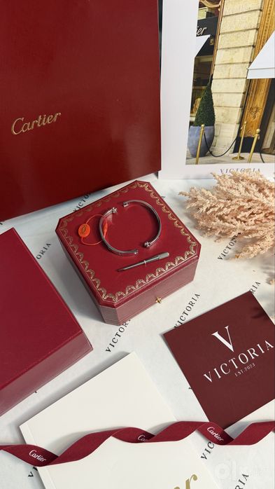 Браслет Cartier Love V-Gold