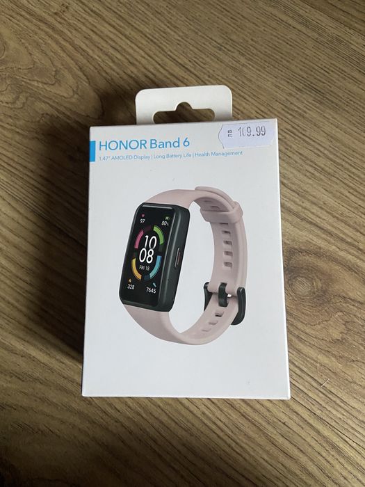 Часовник Honor Band 6