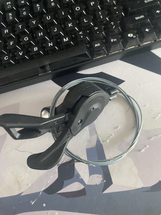 Maneta schimbator shimano deore