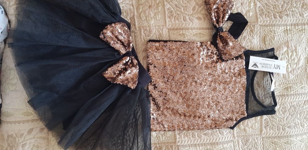 Новый комплект на девочку