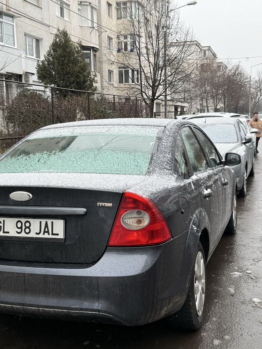 Ford focus 2  2010