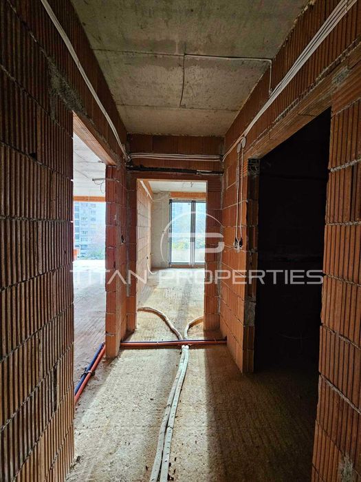 Продава се Двустаен апартамент в Пловдив, Гагарин - 70 кв.м за 800 €/кв.м - Снимка #3