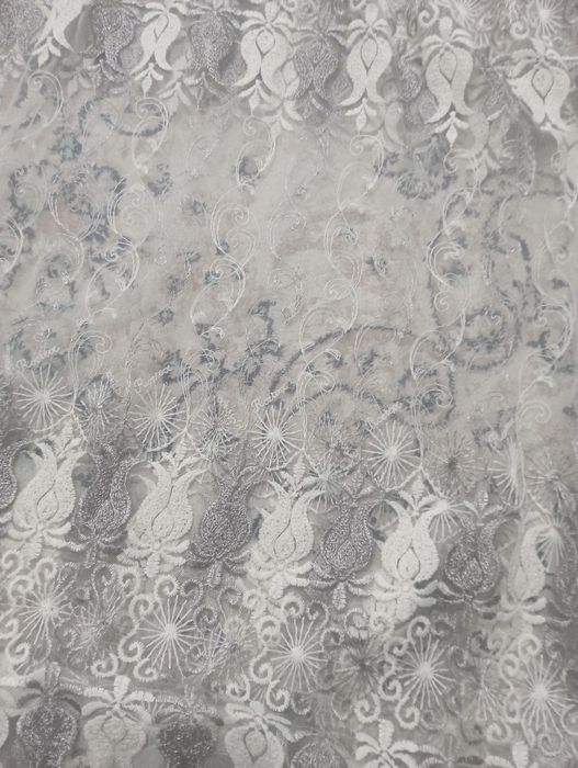 Продам тюль  недорого