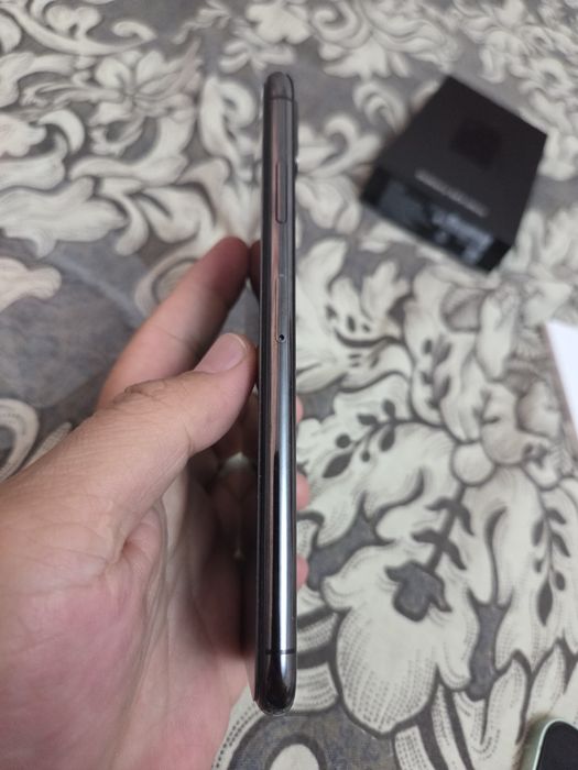 Продам XS max 512