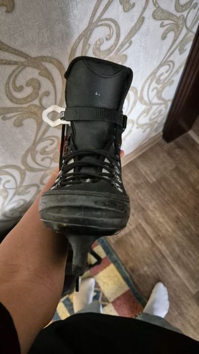 Коньки ROXA, размер 44
Продам коньки ROXA, размер 44.
Состояние б/у, р