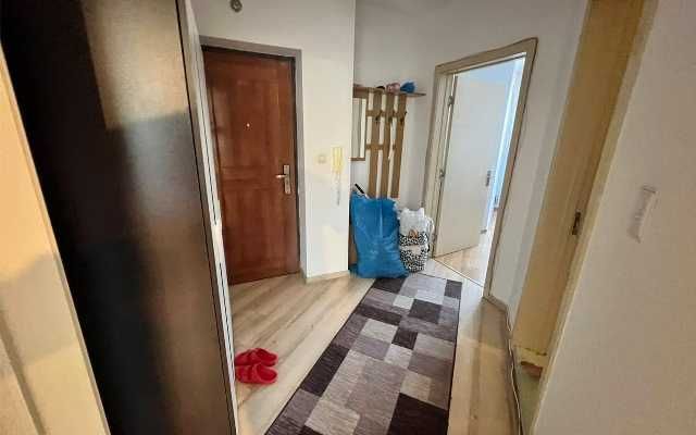 Продава се Двустаен апартамент в Търговище, Център - 50 кв.м за 1459 €/кв.м - Снимка #3