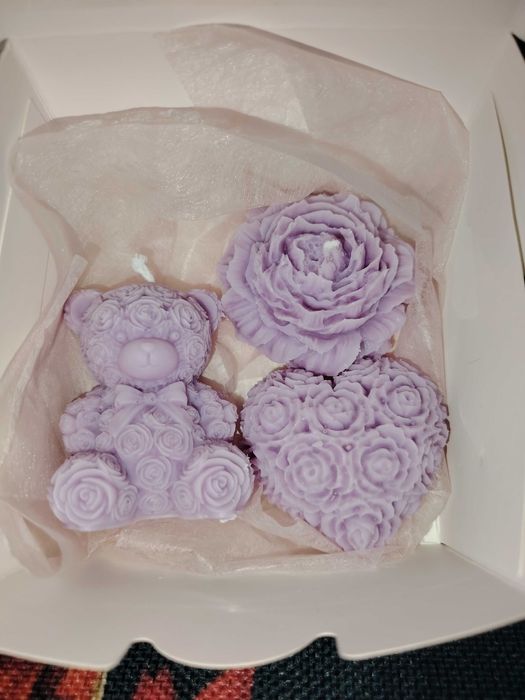 Подаръчен комлект ор ръчно изработени свещи