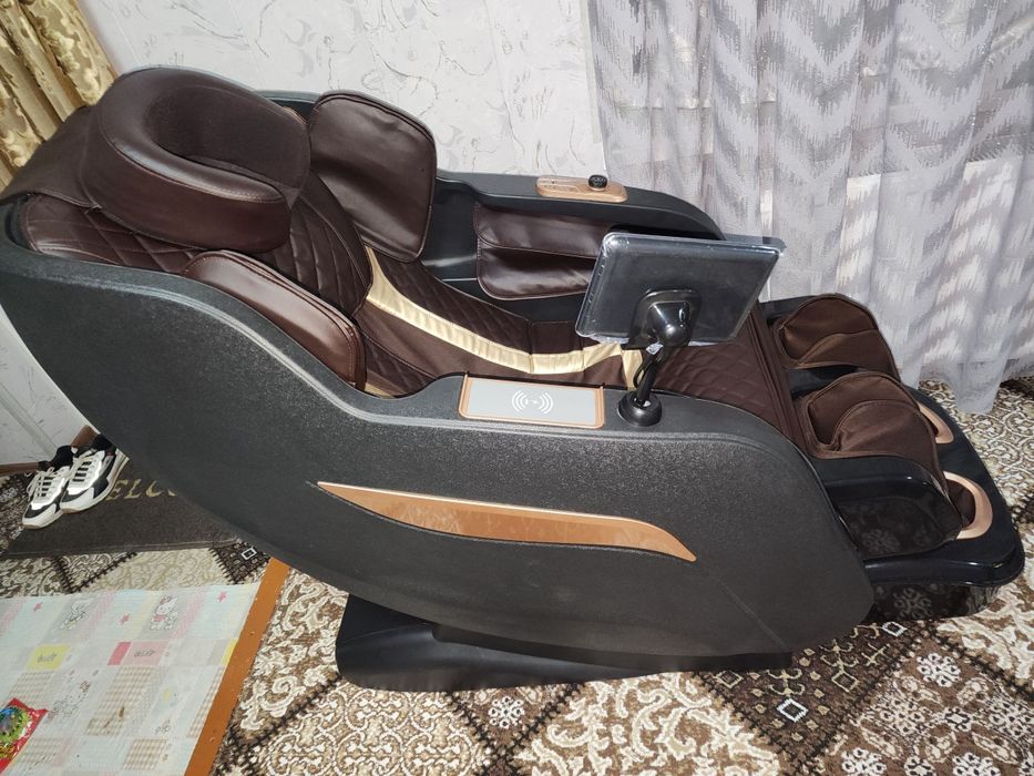 Деярли янги Массаж Кресло
