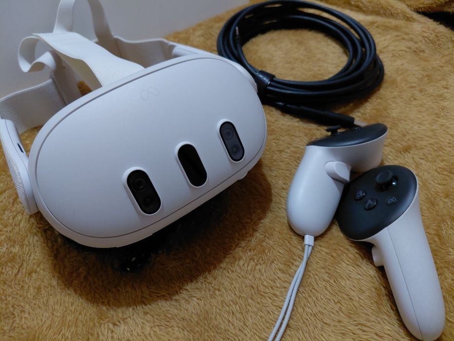 Meta (oculus) Quest 3 [512GB] + Link cable