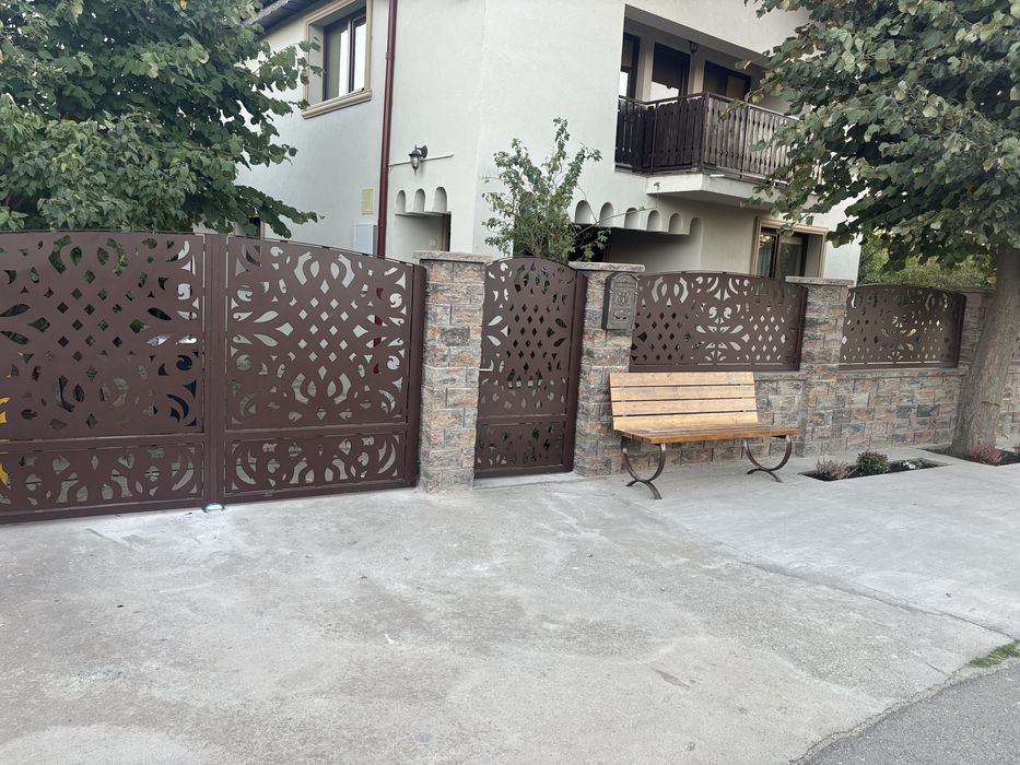 Porti, Garduri, Confectii Metalice