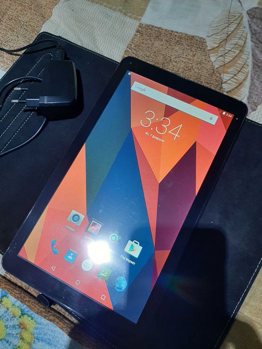 Продам планшет Bravis, 3-4G, WI-FI, в отличном состоянии.