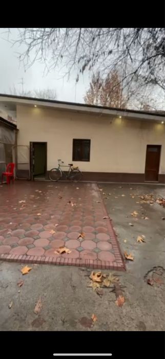 Продаётся нежилое помещение на Ц1