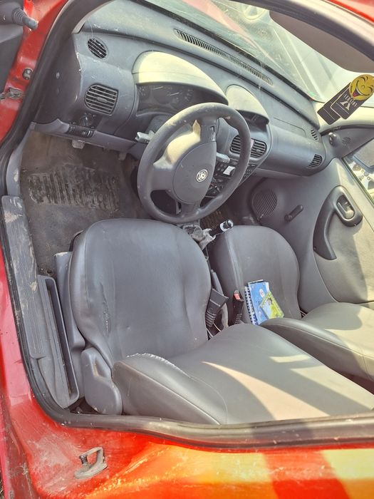 Dezmembrez opel combo