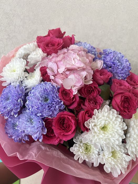 Цветы красивые, свежий букет