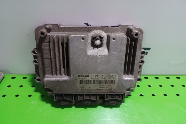 CALCULATOR MOTOR ECU 1.9 DCI 0281011776 Renault Megane a 3-a generati