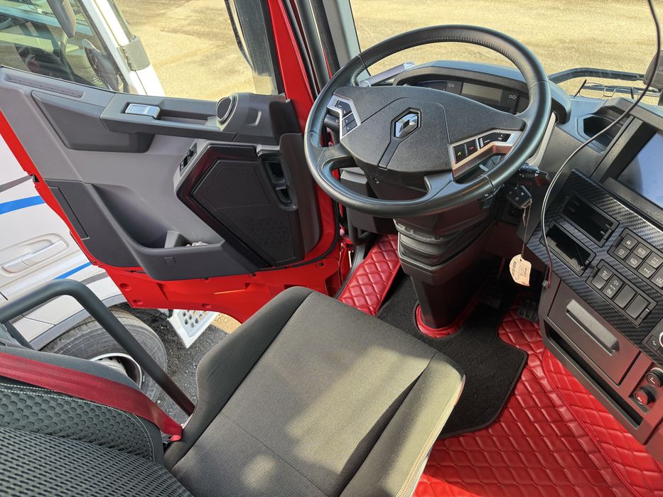 Renault  T 520. Standard