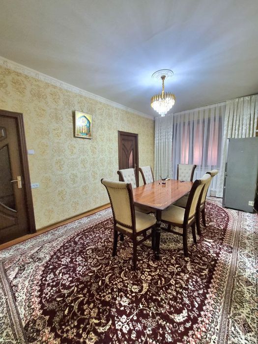 Метро Чиланзар 2/1/4. Раздельный, срочная продажа.  Ипотека возможна