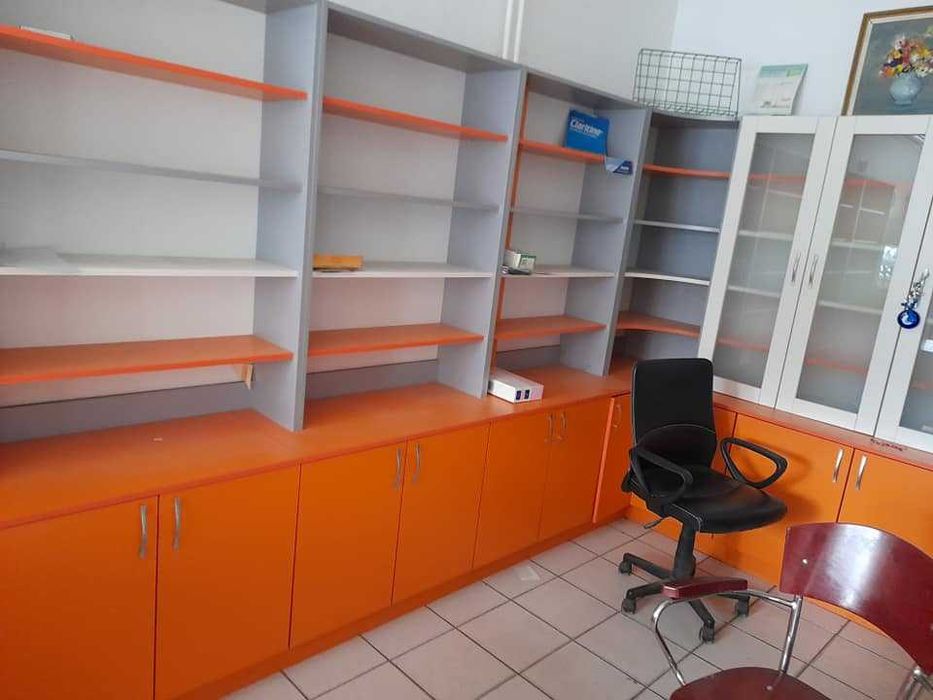 Скенер за етикети -проверка банкноти i drygi obzavejdania.