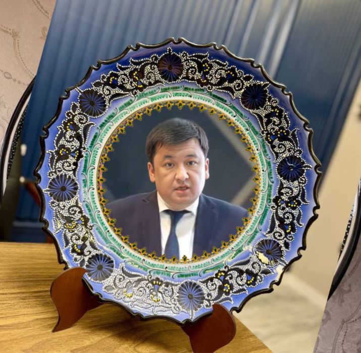 rasm tushurilgan laganlar