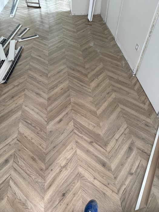 Продам ламинат б/у хорошом состаяние