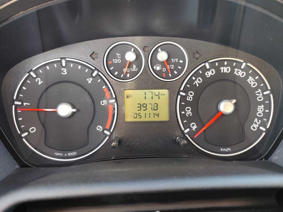 Ford Fusion 1.4 Diesel 2009 4500€ Negociabil