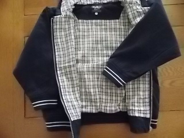 Geaca bleumarin Oschkosh primavara/vara pentru 6-7 ani