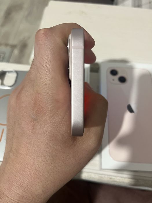Iphone 13 розовый 128гб
