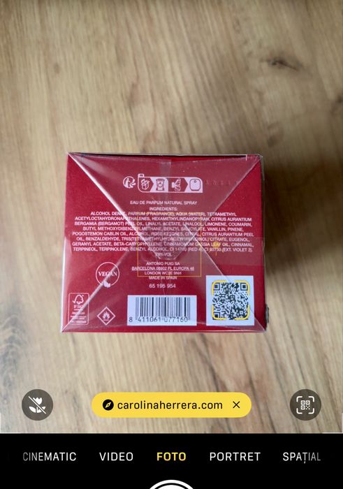 Vand Parfum La Bomba - Carolina Herrera