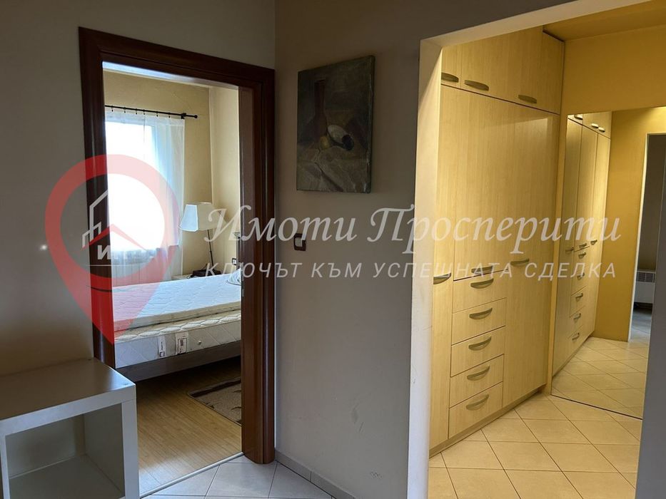 Дава се под наем Четиристаен апартамент в София, Център - 190 кв.м за 1400 € - Снимка #9