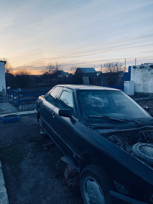 Продам ауди по запчастям