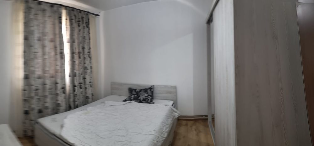 Apartament de inchiriat
