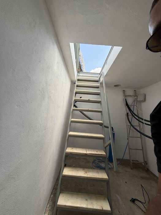 Scara de beci, Scara cu trepte zincate/lemn,Scari zincate