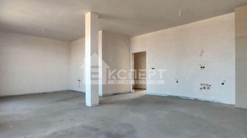 Продава се Тристаен апартамент в Пловдив, Христо Смирненски - 162 кв.м за 1326 €/кв.м - Снимка #4