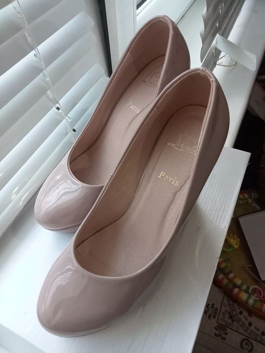 Босоножки каблук