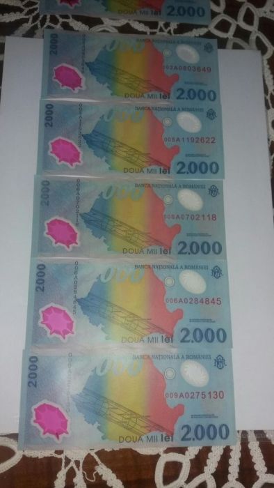Vând bancnote 2000 lei cu eclipsa