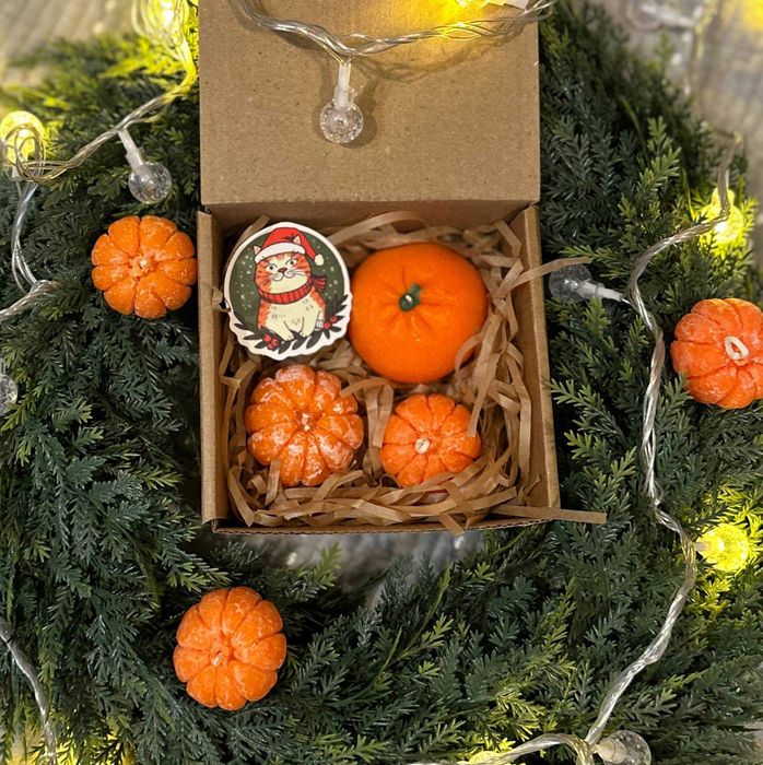 Новогодние игрушки, свечи