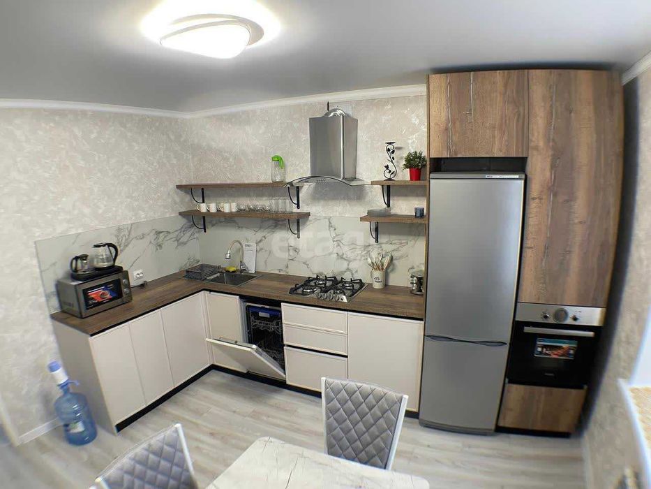 Продажа 2 ком в ЖК Керемет