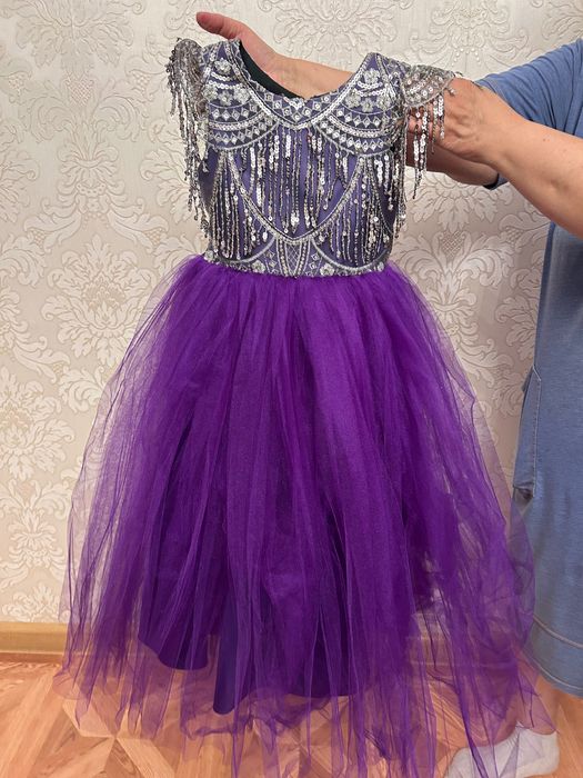 Продам детское платье