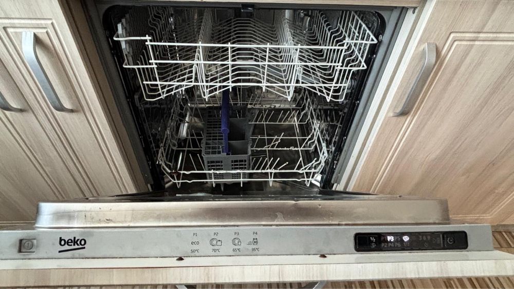 Mașină de spălat vase Beko 60 cm – 14 seturi, 4 programe, testabilă