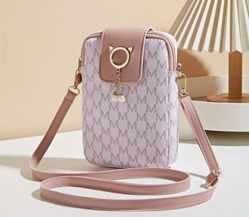 Нова! Дамска чанта