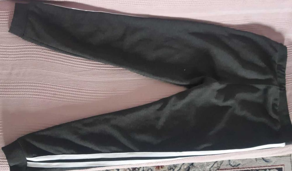 Штаны от LC WAIKIKI б.у. для пацанов почти за копейки